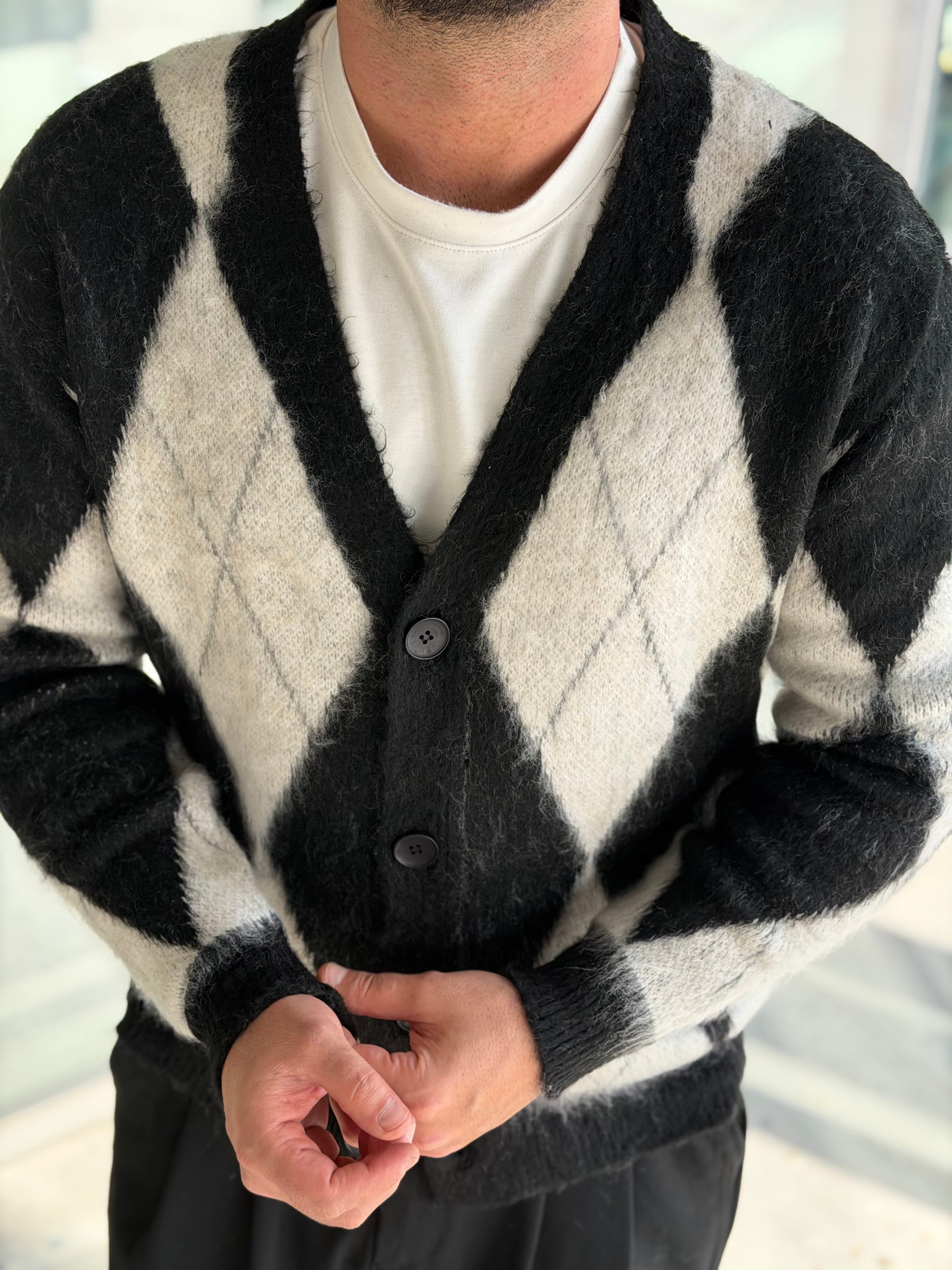 Erkek Baklava Desenli Hırka - Siyah Bej - HRK03