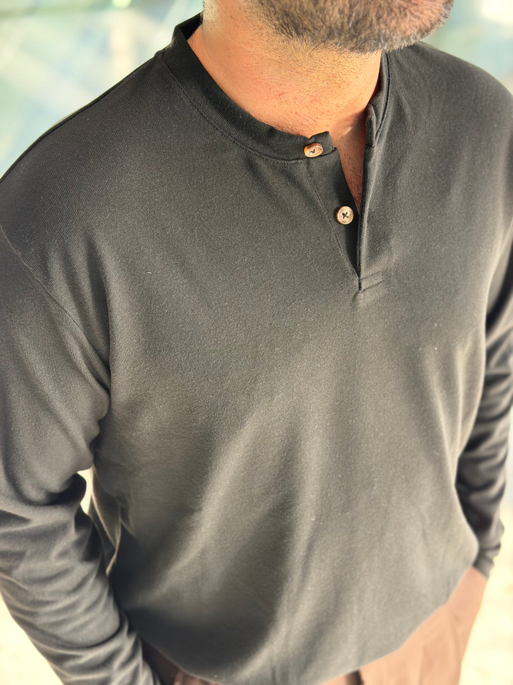 Henley Yaka Uzun Kollu Tshirt - Siyah HNLY01