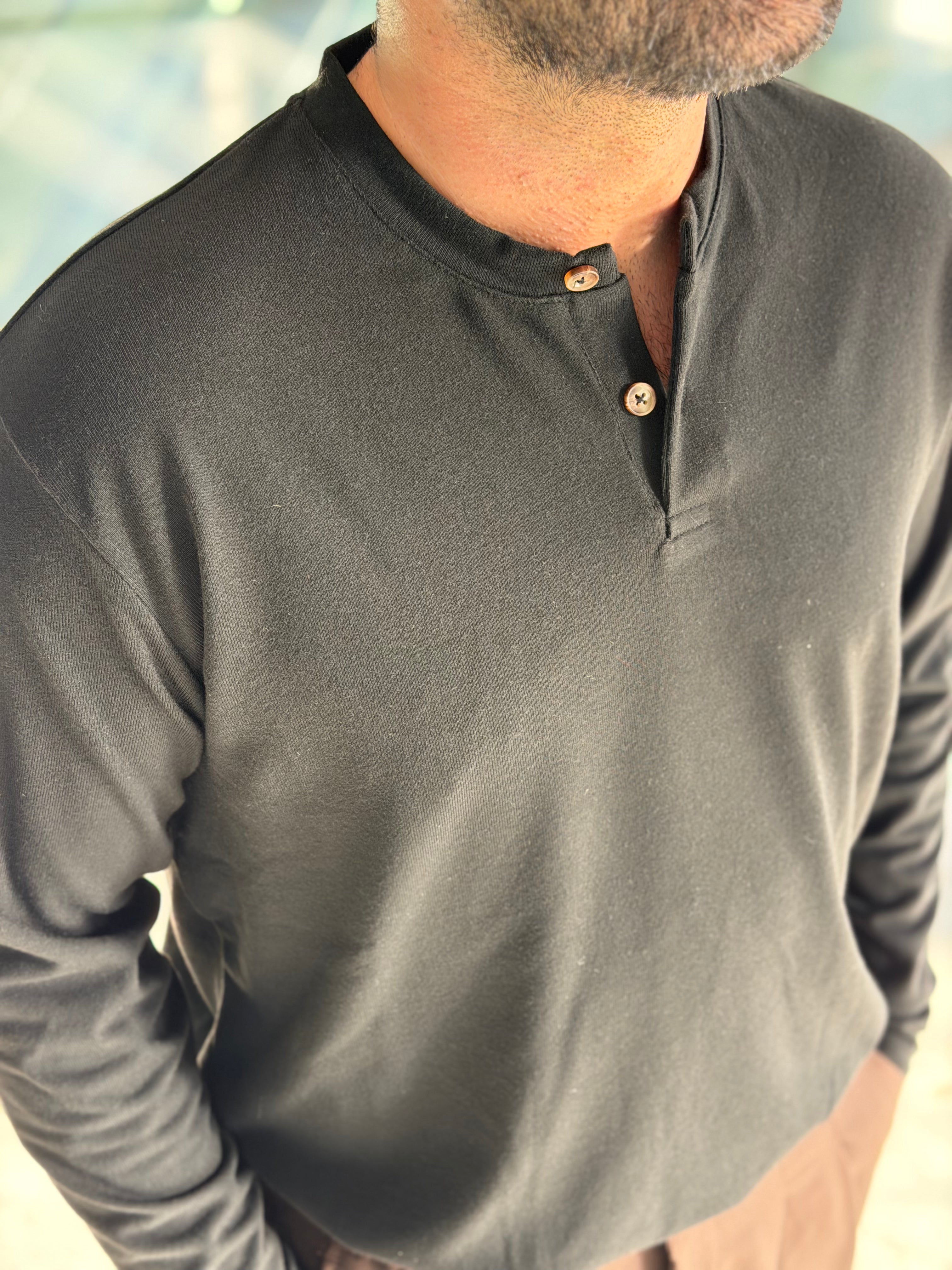 Henley Yaka Uzun Kollu Tshirt - Siyah HNLY01