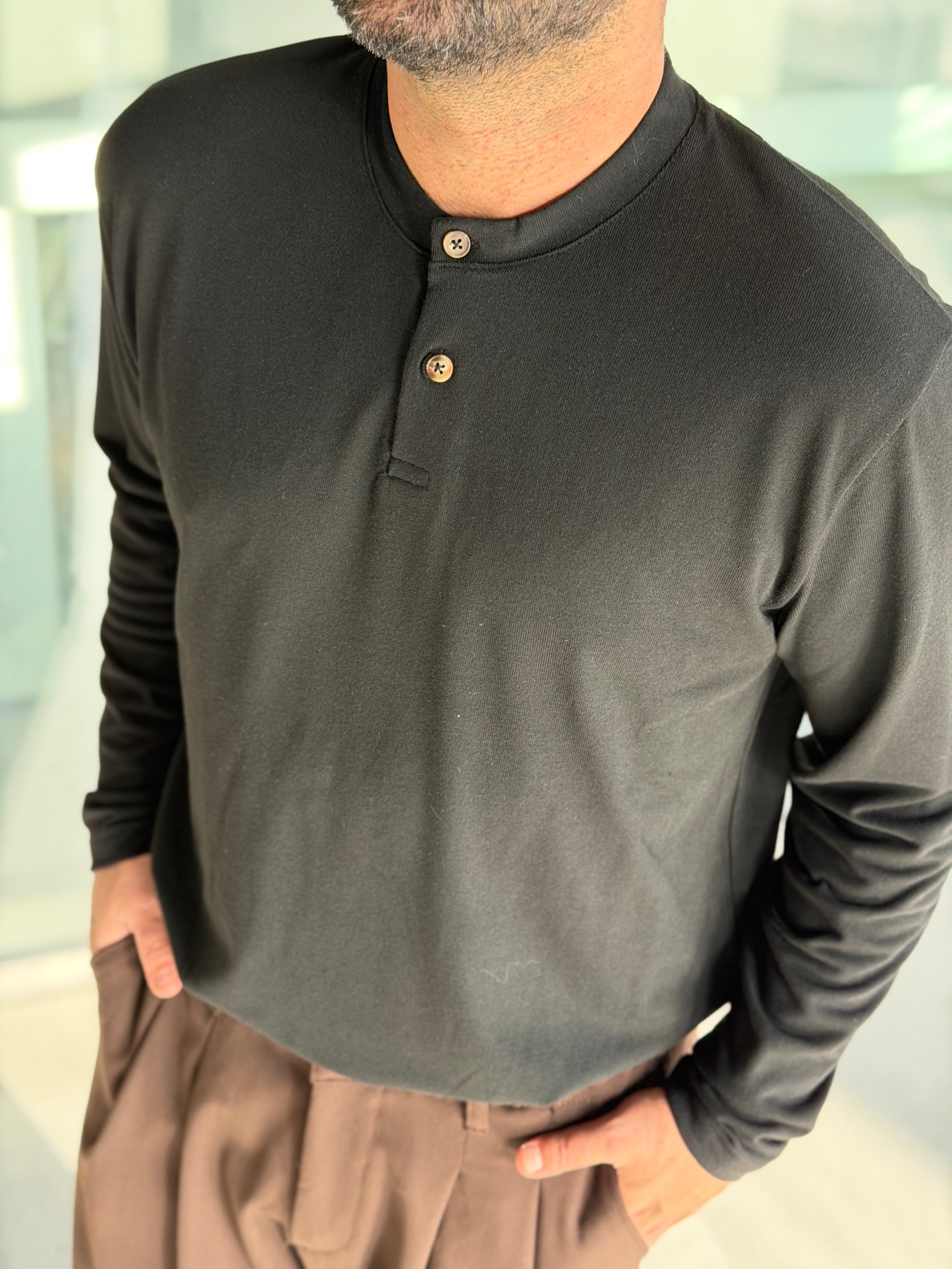 Henley Yaka Uzun Kollu Tshirt - Siyah HNLY01